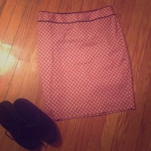 Womens business skirt, Size 2, form fitting